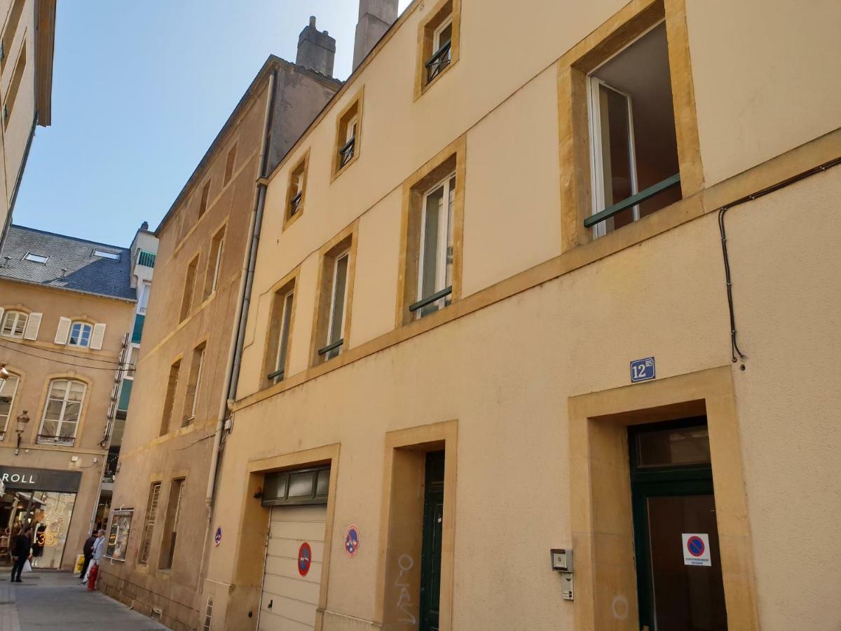Grand Appartement En Centre Ville Metz Luaran gambar